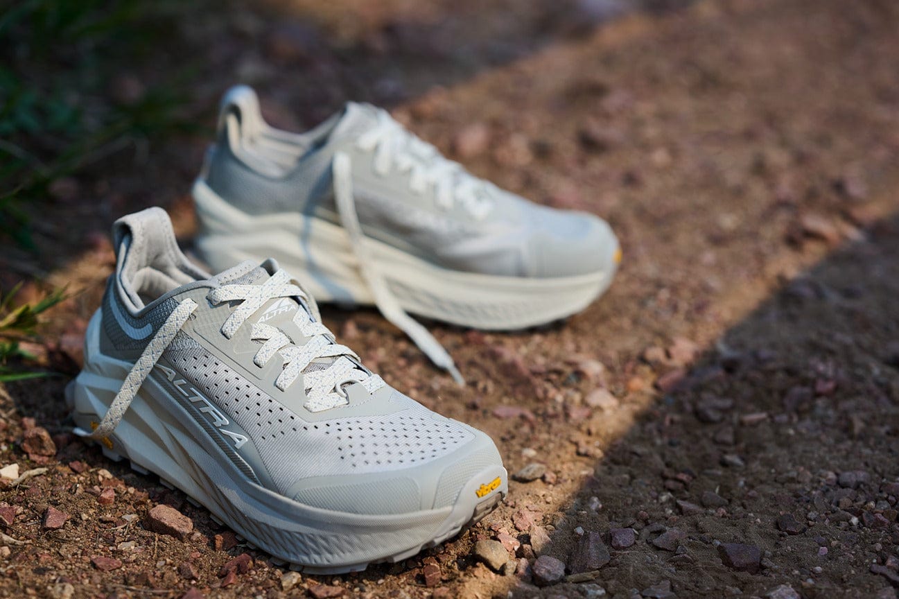 Altra Olympus 6 [Men's] Shoes - Blister Prevention